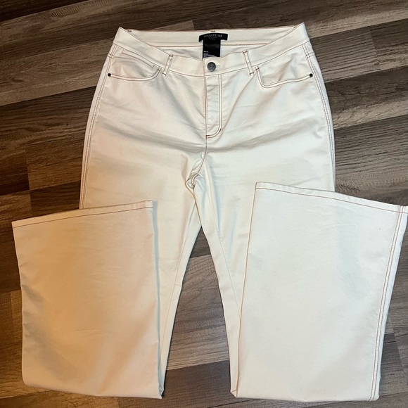 Lafayette 148 NY Bootcut High Rise Stretch Jeans SZ 8 - Picture 3 of 10